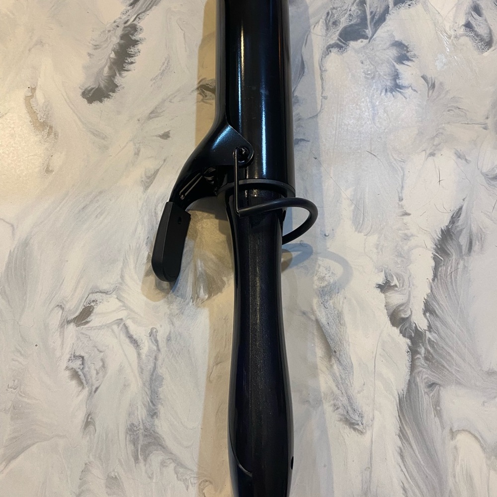 Paul Mitchell pro tools express ioncurl + XL 1.75” curling iron